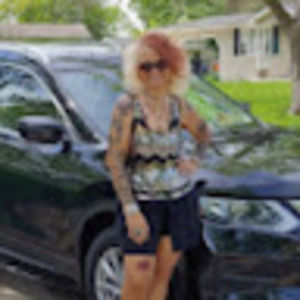 Meet your Posher, Vallorie